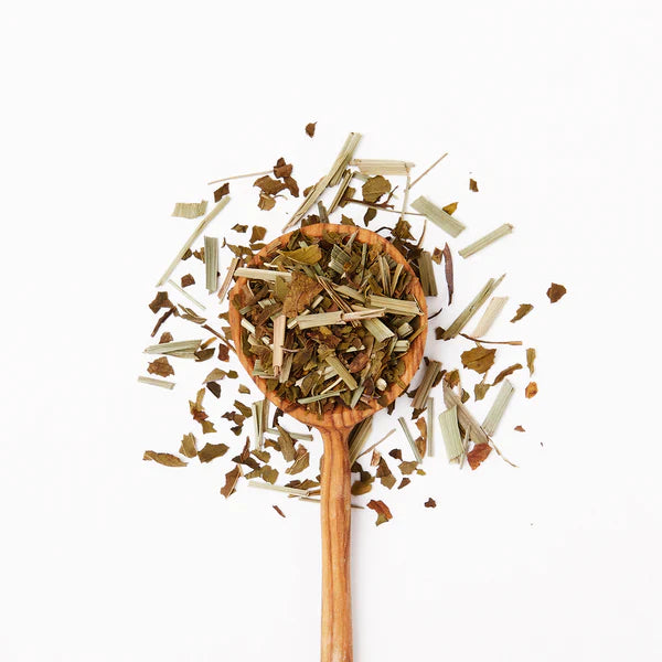 Organic peppermint and lemongrass tea blend for digestion and throat relief